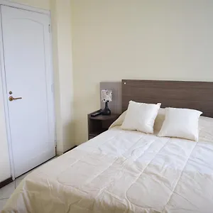 suite-castelnouvo-entre-ros-guayaquil.guayaquilhotels.org/