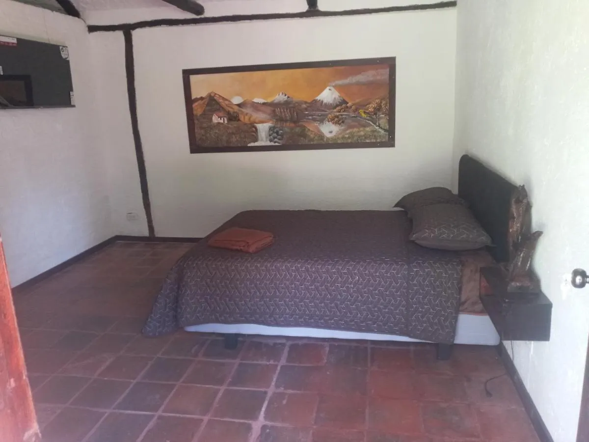 Quinta Los Eucaliptos Vila Quito 0*,  Equador
